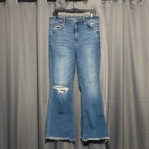 American Eagle jeans gently used. Smoke free, pet free.